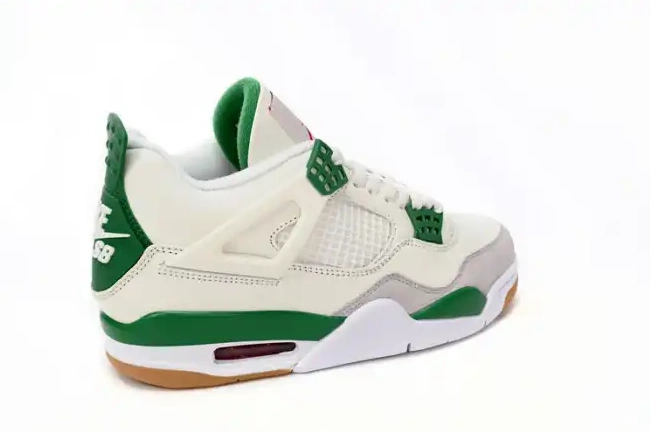 Boostmaster lin Green SB Jordan Retro 4 DR5415-103 Pine 0527